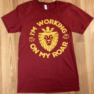 Disney Lion King
Youth SIze: XS
Color: Red
"Working on my Roar"
Pre-owned.